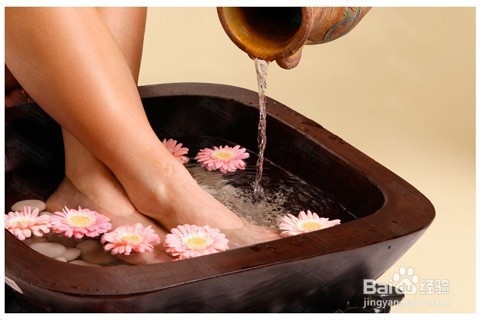 穿鞋脚臭怎么办？怎么才能去除脚臭去除鞋臭？