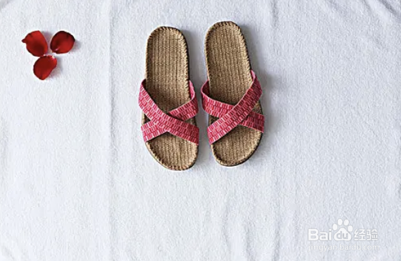 拖鞋清洗全攻略:彻底去污除菌,洗得干净如新!