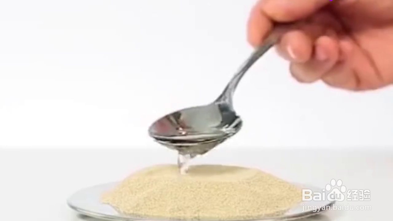 如何用家中常见物品制作小玩具