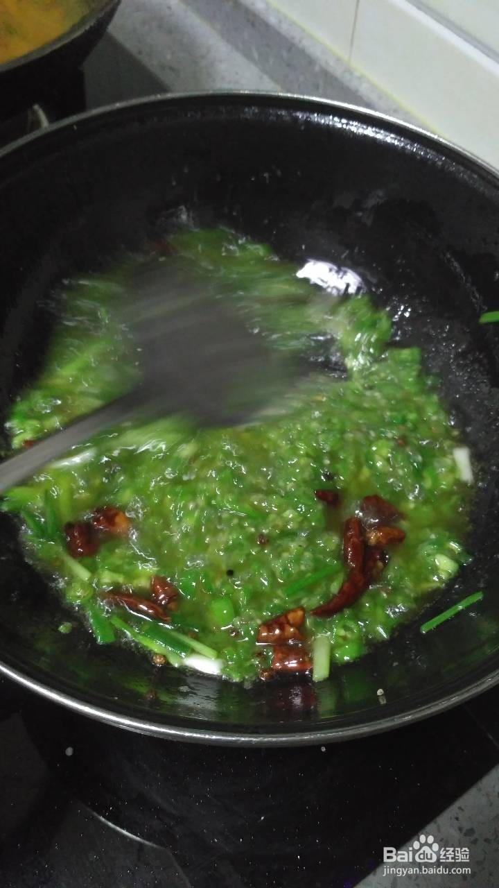 最爱美食之青椒全鱼和剁椒鲫鱼的做法