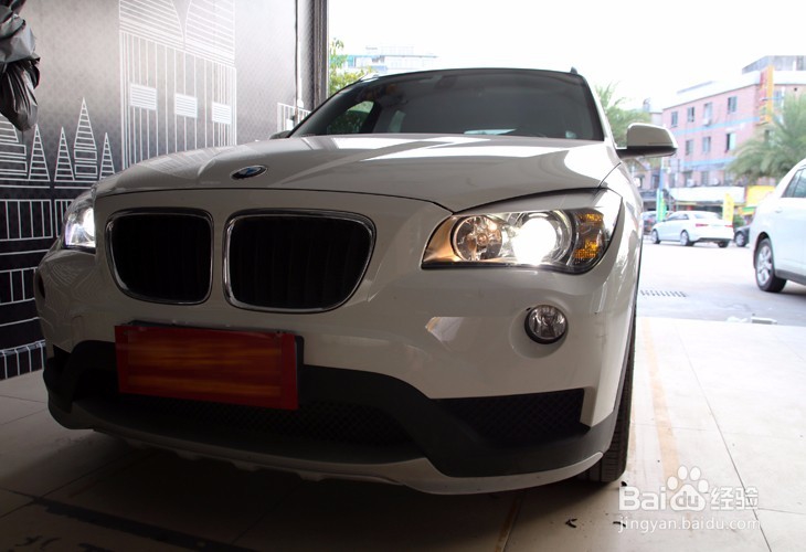 提高夜晚颜值,展现宝马X1眼睛的魅力