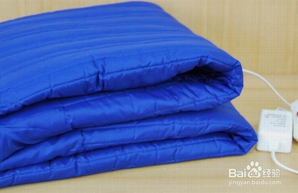 如何安全使用电热毯？