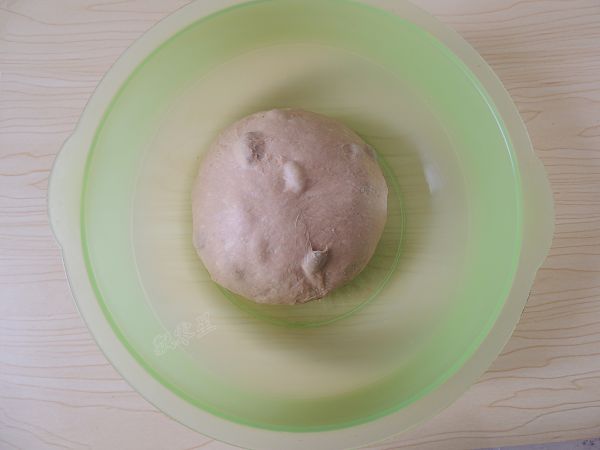 红糖葡萄干早餐卷