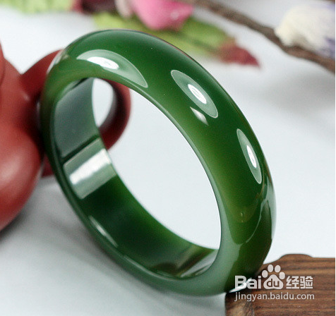 怎样分辨和田玉的颜色