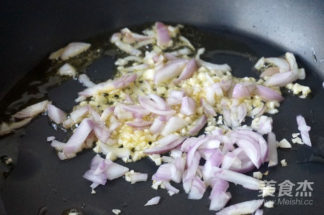 焗烤薯条派的做法