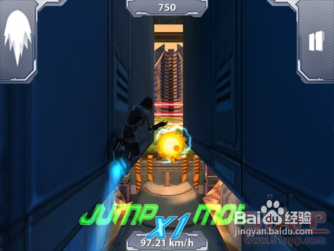 《轴线飞奔》：高手的玩物