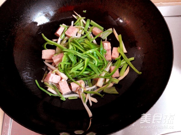 风味炒面的做法