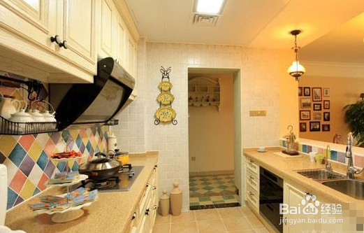 厨房瓷砖粘上油污，如何有效清洗