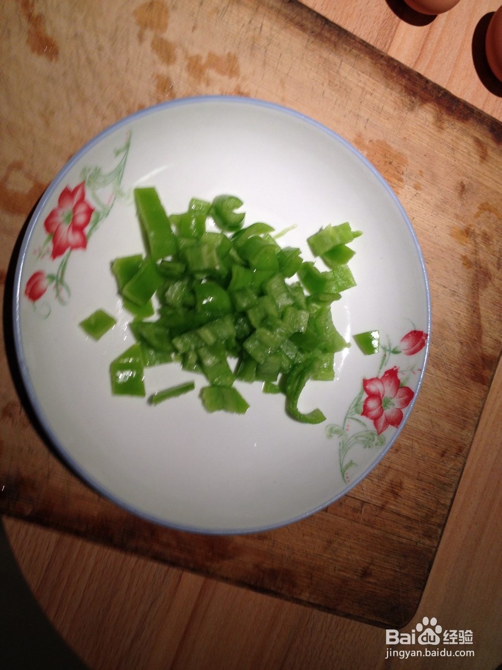 懒人饭：青椒鸡蛋炒米饭