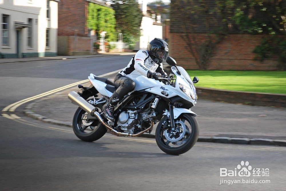 摩托车离合打滑怎么修