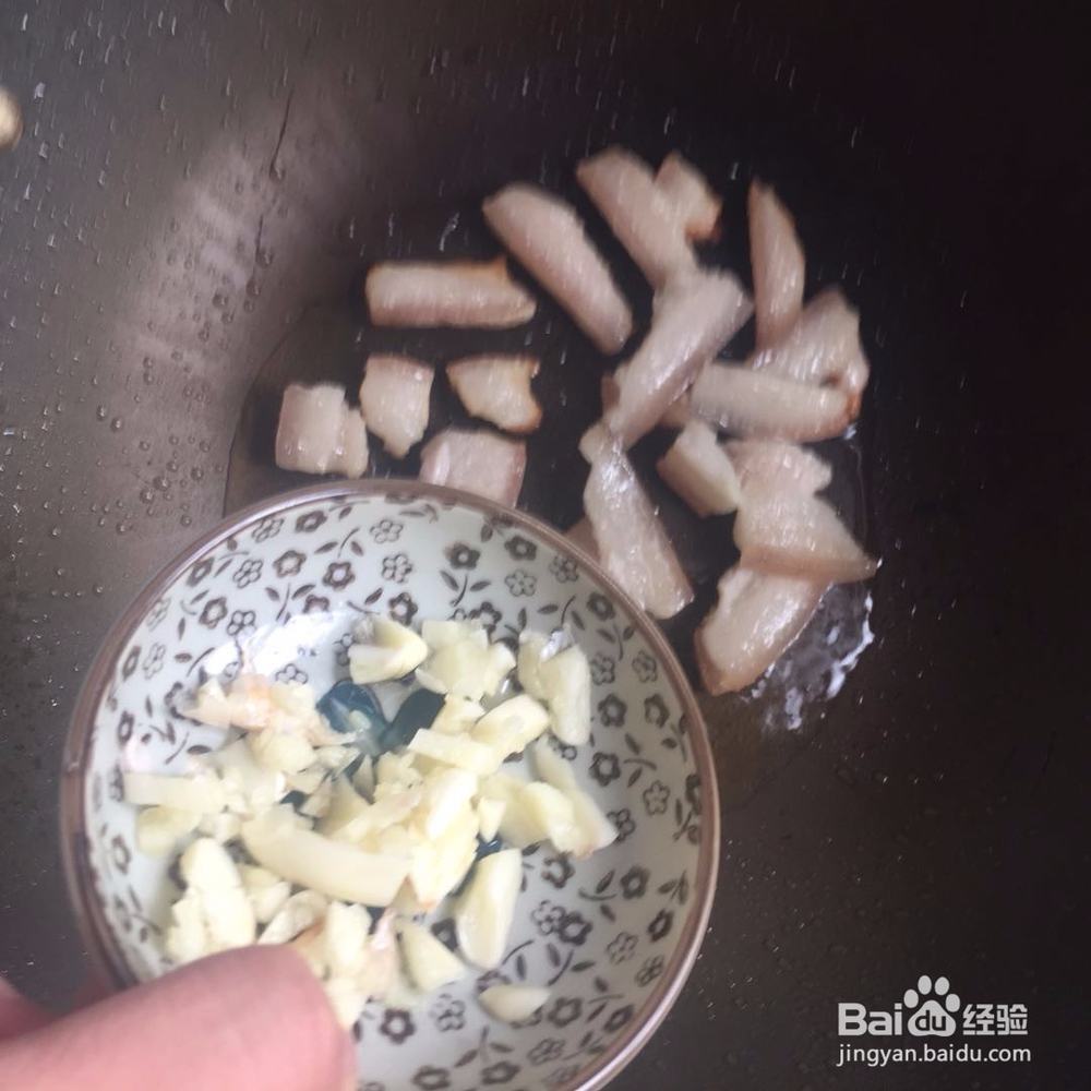 西葫芦炒肉如何做?