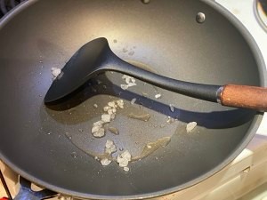 如何制作可乐排骨