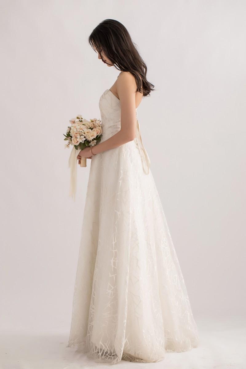 为什么说学服装设计专业就业前景好、薪资高呢？