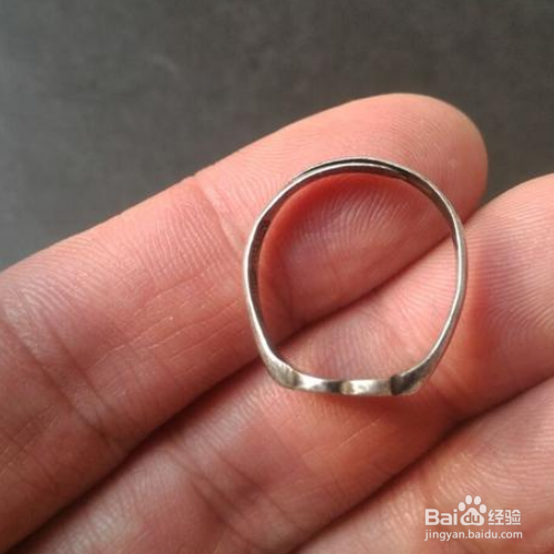 戒指买大了怎么缩小