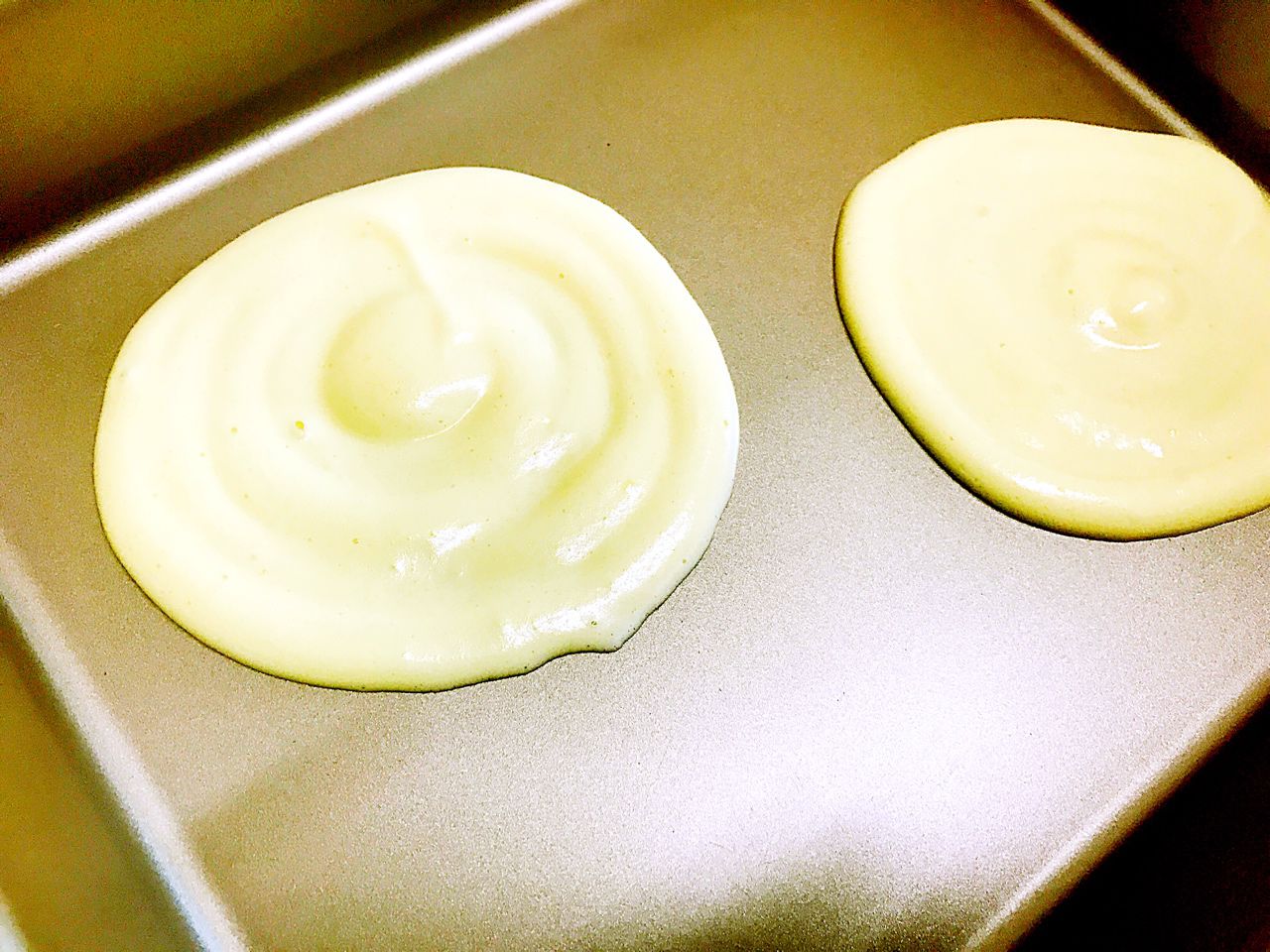 让我们一起学习改良版 草莓蛋糕的做法吧