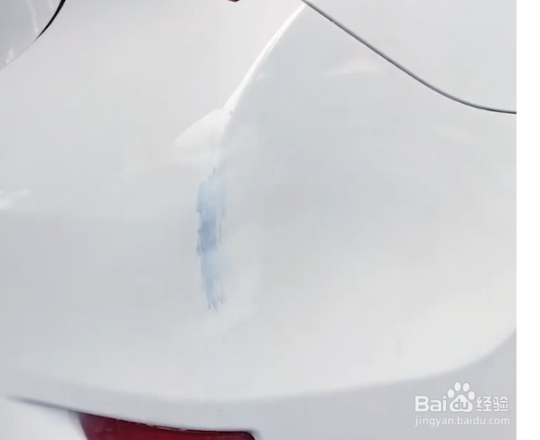 车子刮了一点漆怎么办