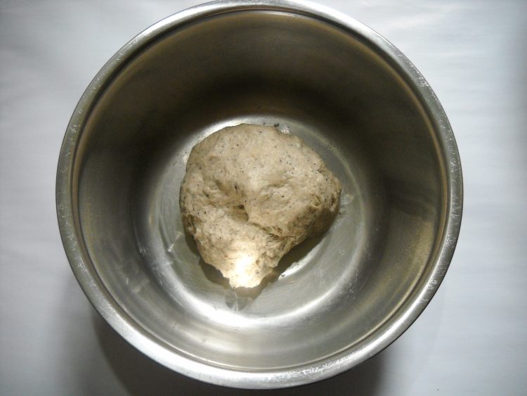 想吃黑豆肉松餐包？轻轻松松就能学会