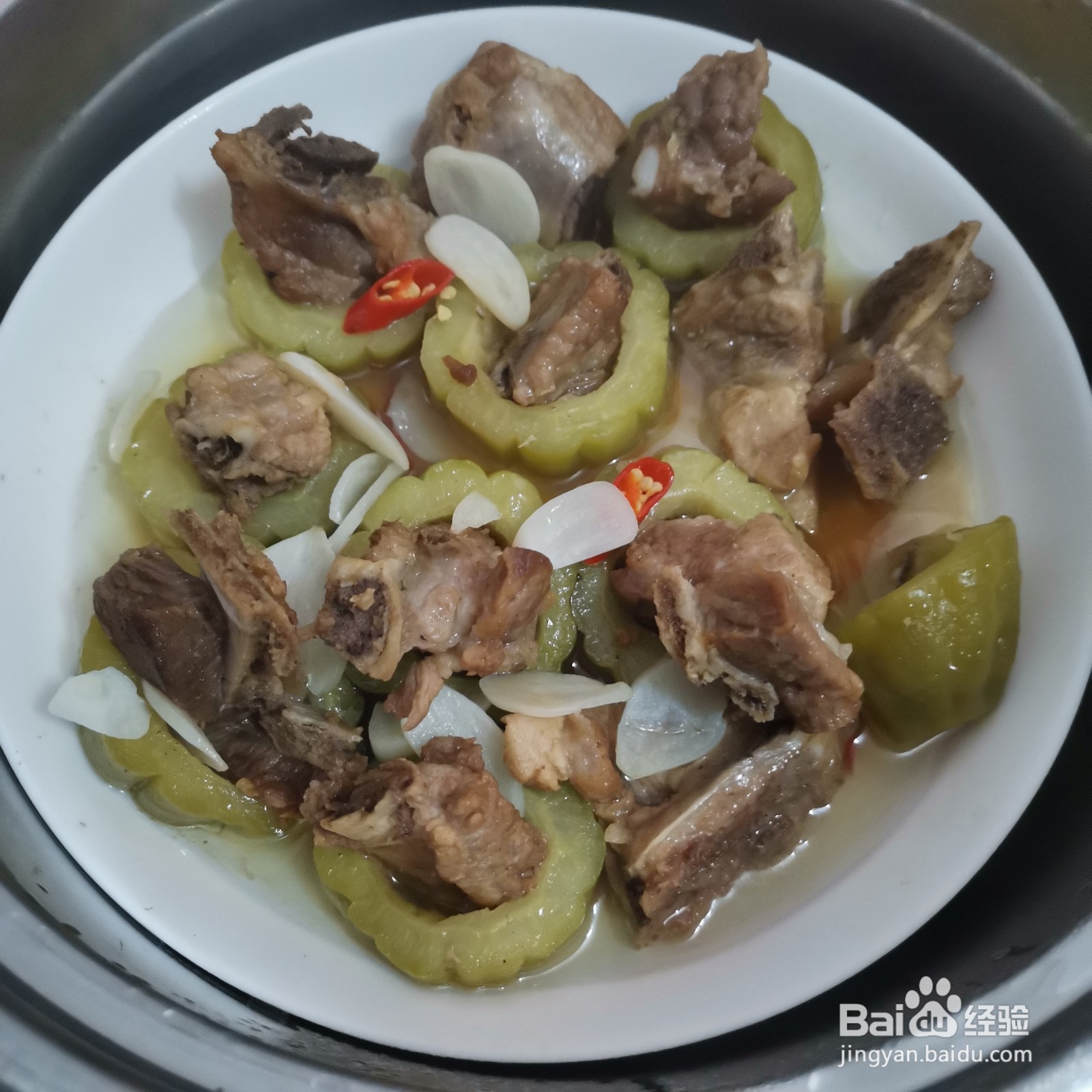 排骨与苦瓜的简单做法