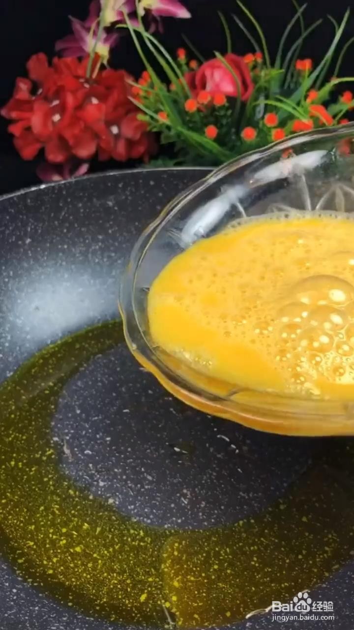 如何制作洋葱炒鸡蛋