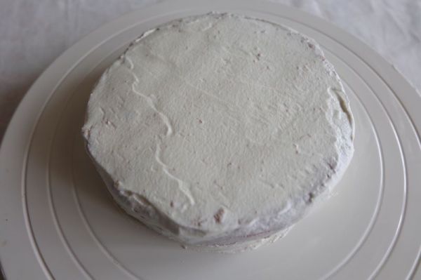 糖霜玫瑰奶油蛋糕