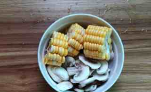 奶油玉米鸡茸浓汤的做法步骤