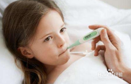 孩子发烧后的物理退烧方法有哪三种？