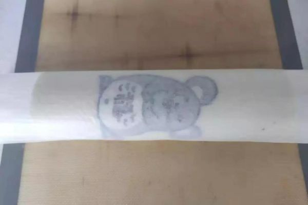 小福鼠彩绘蛋糕卷