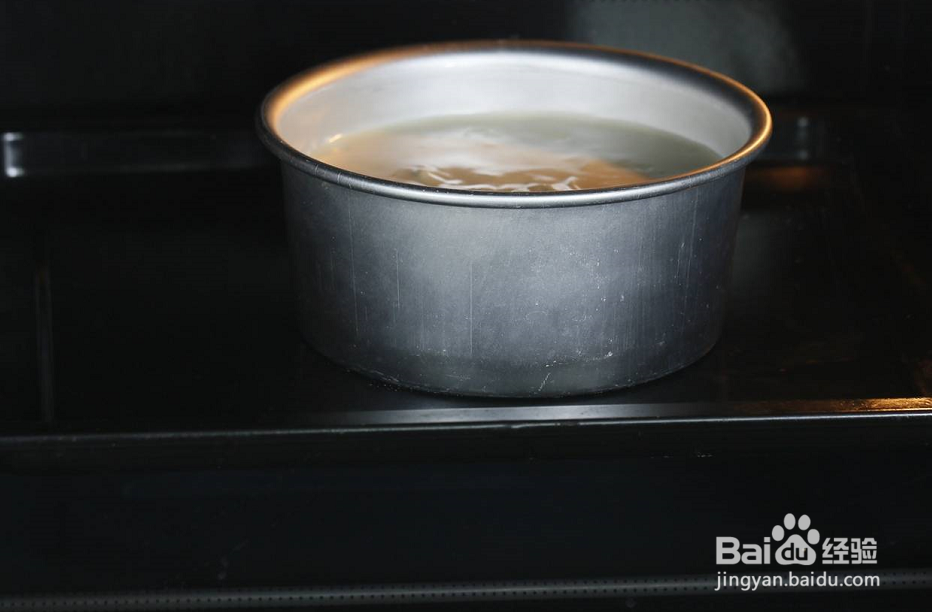 爱烘焙—草莓雪崩蛋糕做法