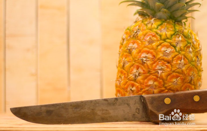 削菠萝的技巧