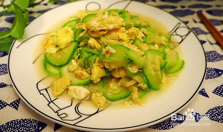 西葫芦炒鸡蛋怎么做