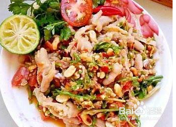 正宗傣味舂鸡脚的做法