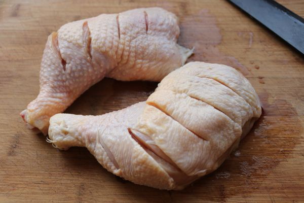 柠香葱油焗鸡腿