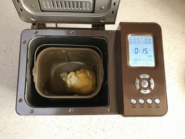 南瓜蔓越莓面包