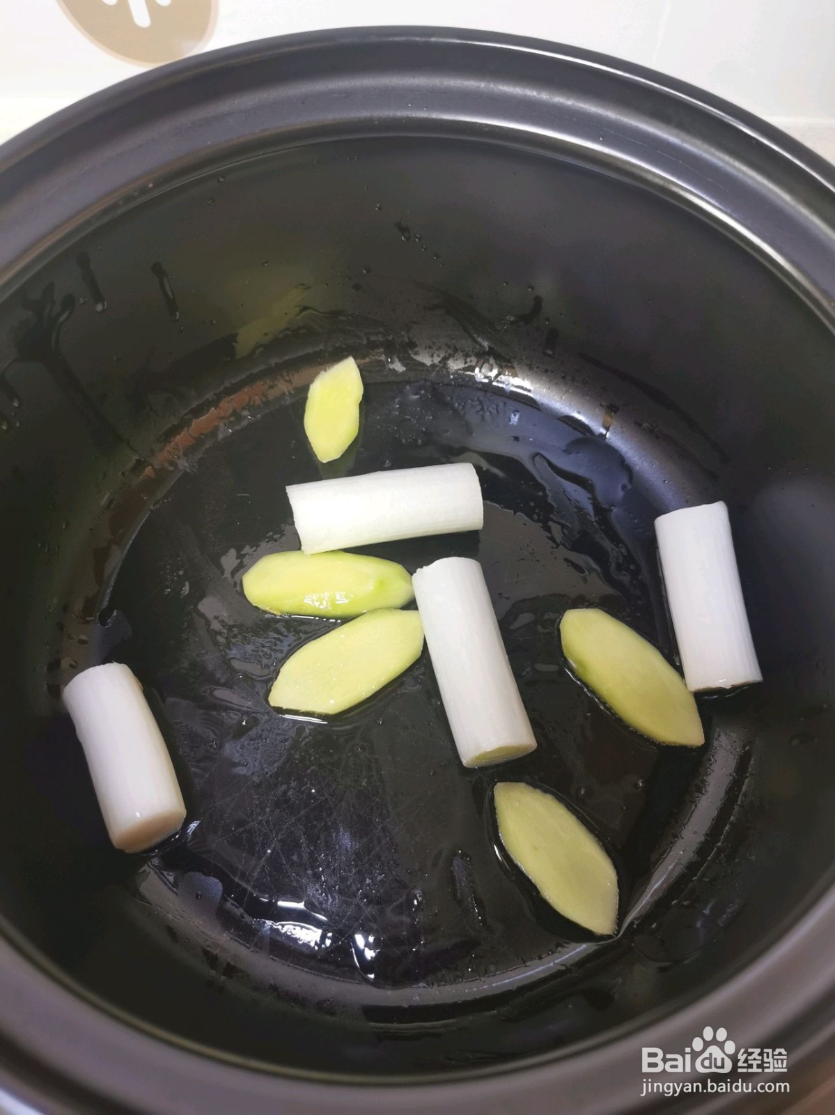 萝卜炖牛腩的做法