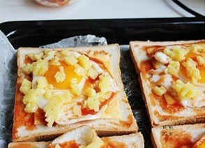 快手吐司披萨的做法