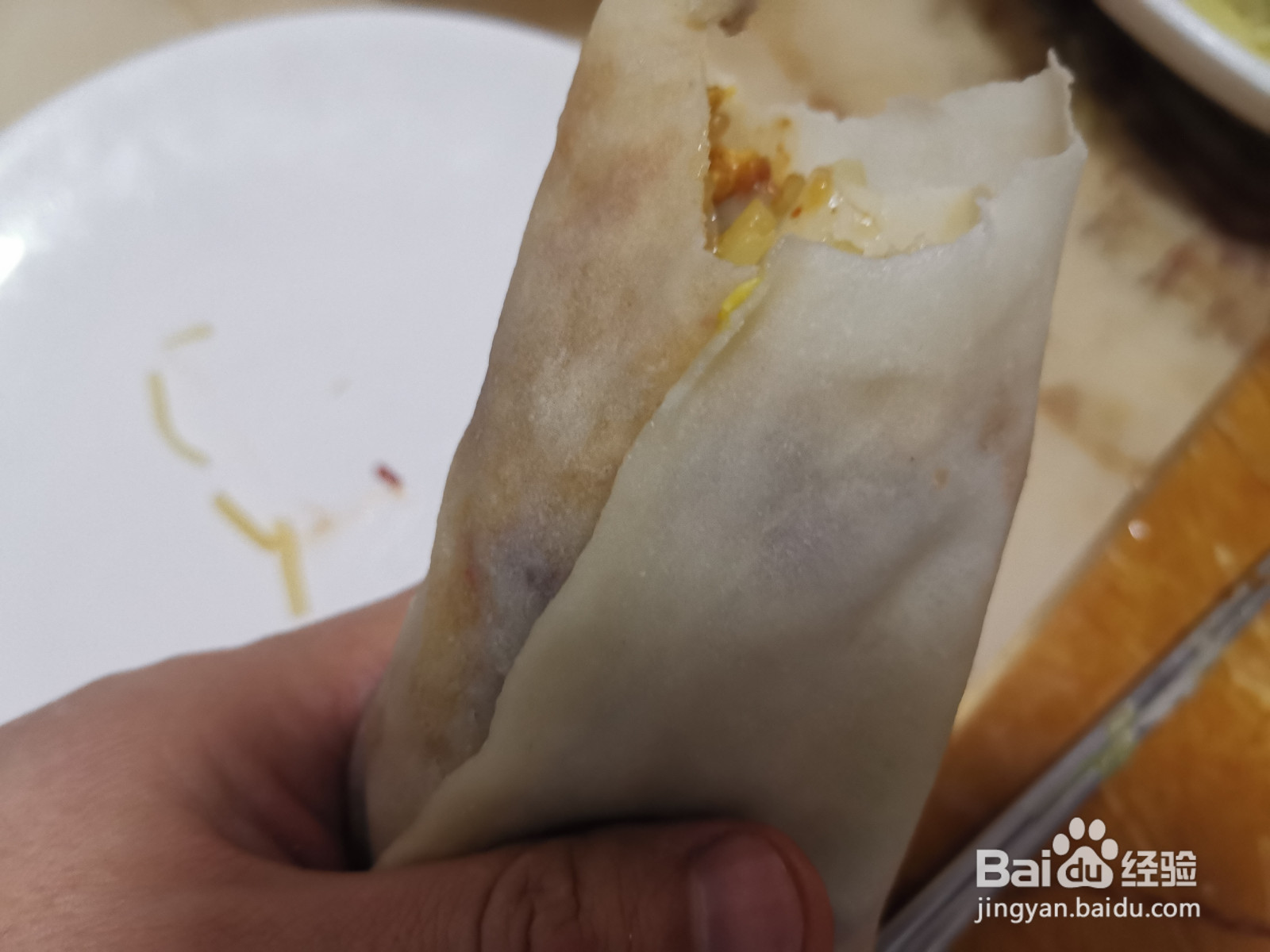 鸡蛋花生土豆丝卷饼