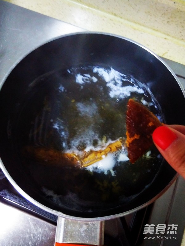 当归红糖蛋的做法