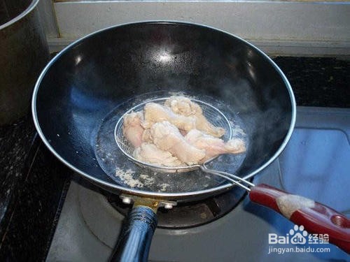 如何做好吃的藤椒鸡？