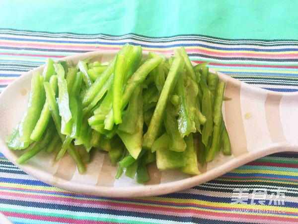 蒜蓉豆角牛肉焖面