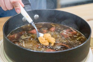 教大家做酸香牛肉锅