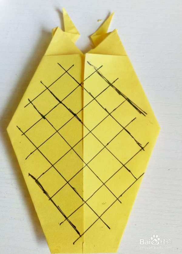 手工折纸:菠萝的简单折纸方法