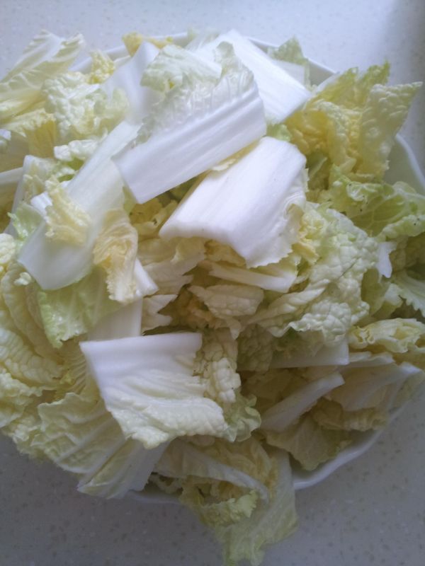 虾仁丸子娃娃汤菜