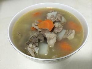 健康养生佳品山药炖羊排的做法