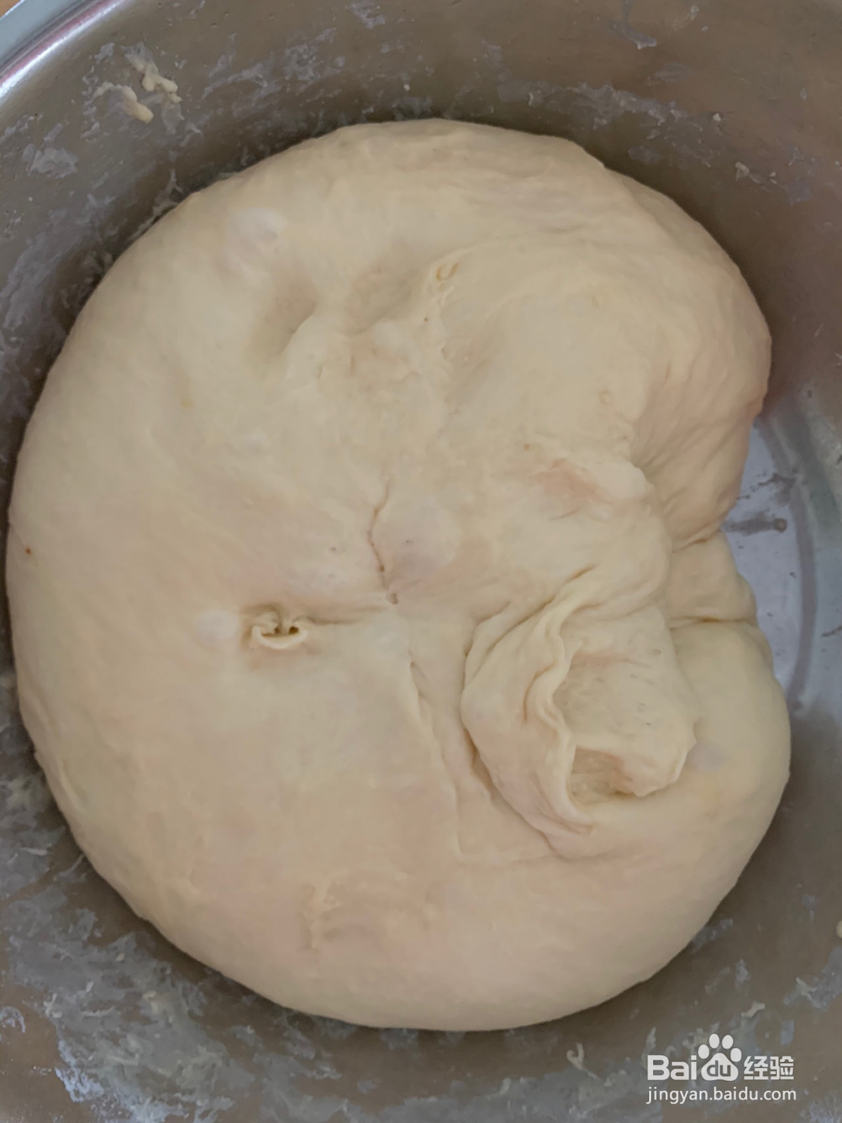 椰香蜂蜜牛角包的做法