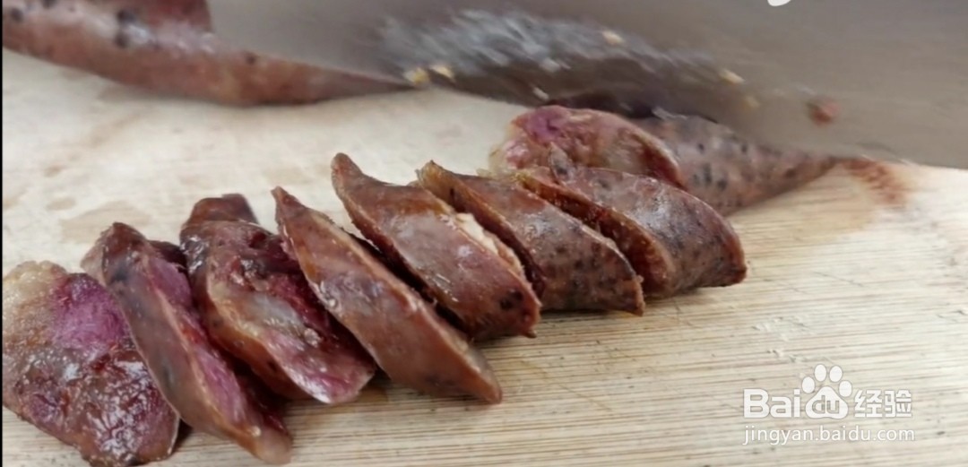 香肠起白霉了怎么处理