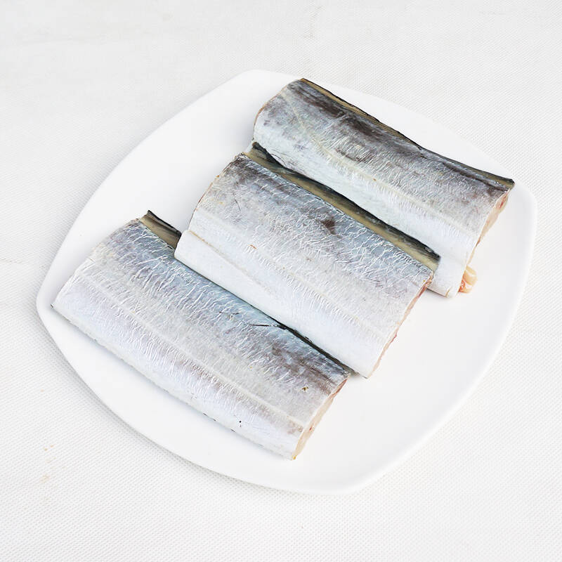 炸带鱼怎么炸，求大厨指点，用不用腌制一下