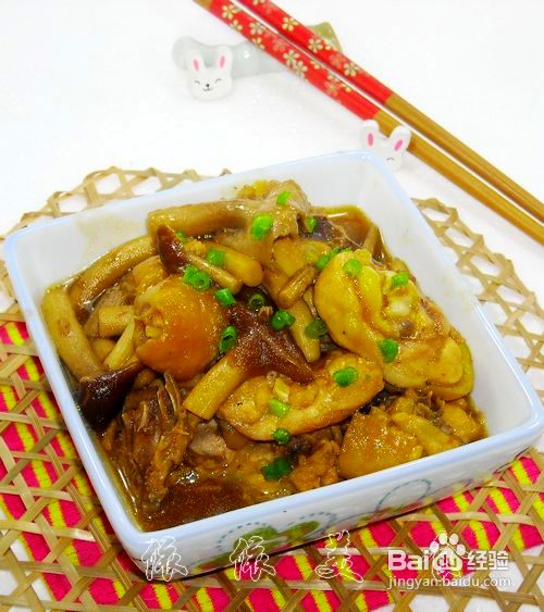 营养美味的茶树菇滑鸡