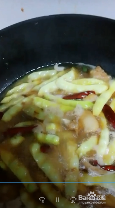 怎么做好吃的家常五花肉炖豆角
