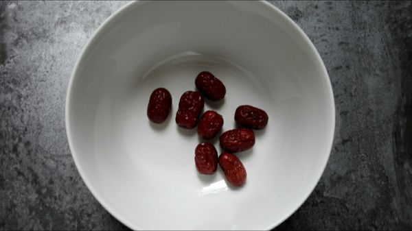 牛奶红枣炖木瓜