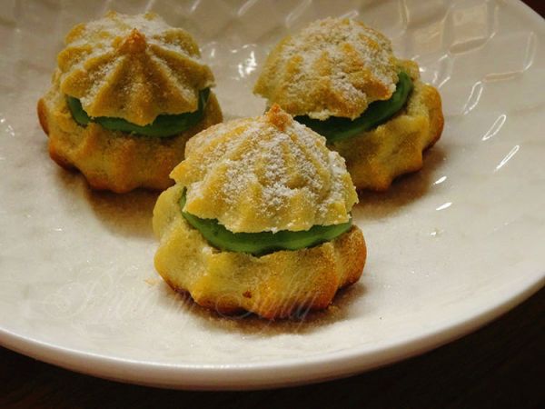 抹茶卡仕达泡芙